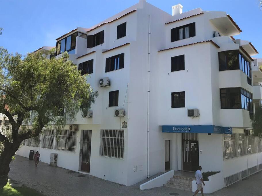 Alexa Apartment T2, Albufeira Center Two Bedrooms Self Check-In Exteriör bild