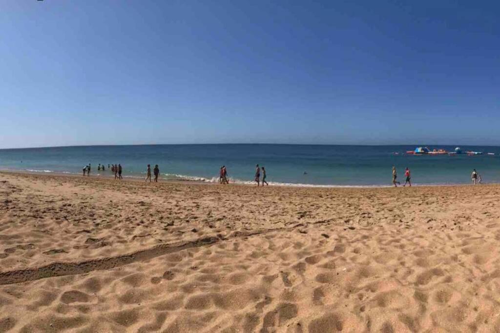 Alexa Apartment T2, Albufeira Center Two Bedrooms Self Check-In Exteriör bild